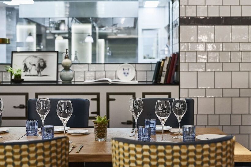 Gran Hotel Inglés, The Leading Hotels of The World