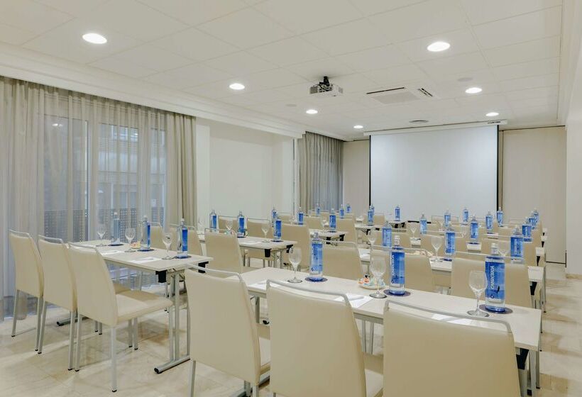 فندق Hesperia Murcia Centro