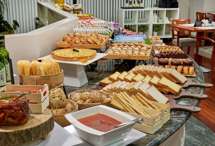 هتل Hesperia Vigo