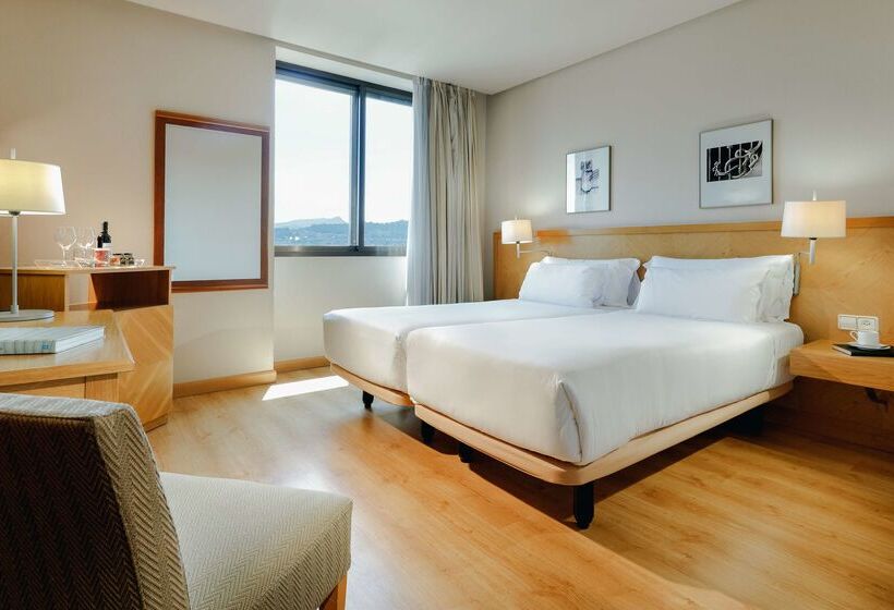 هتل Hesperia Vigo