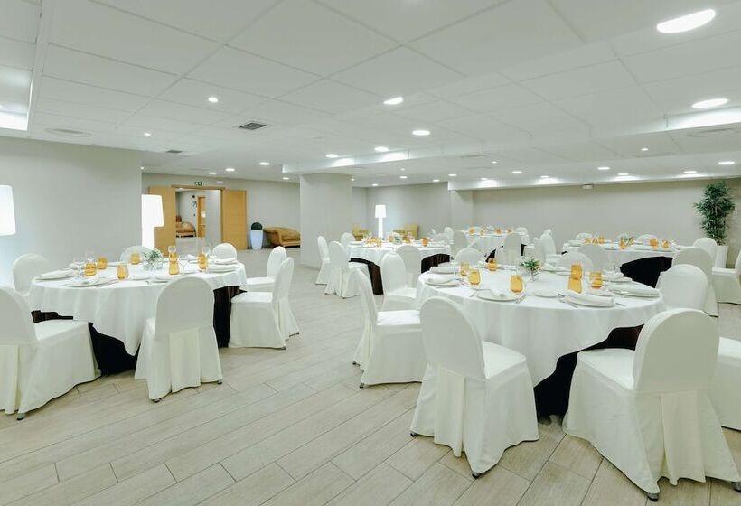 هتل Hesperia Vigo