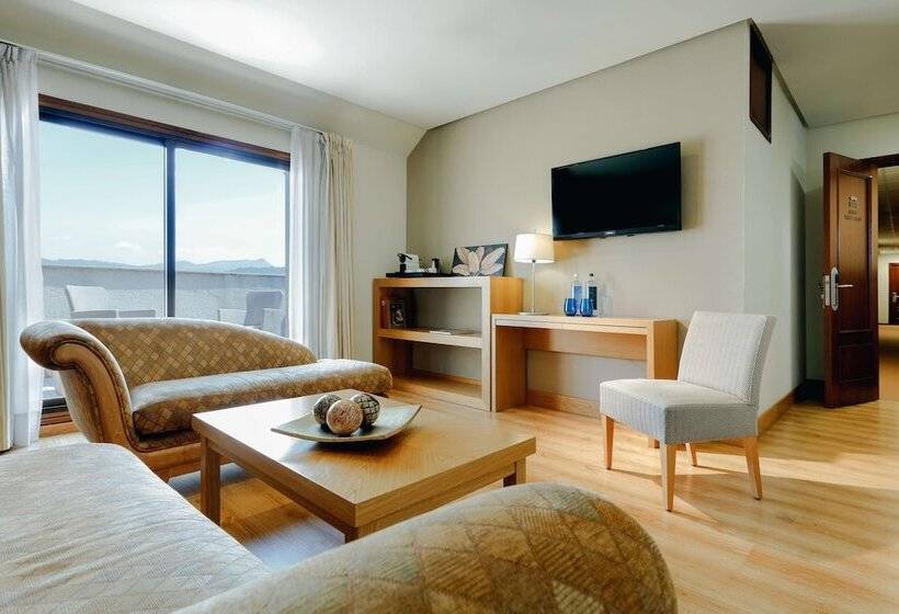 هتل Hesperia Vigo