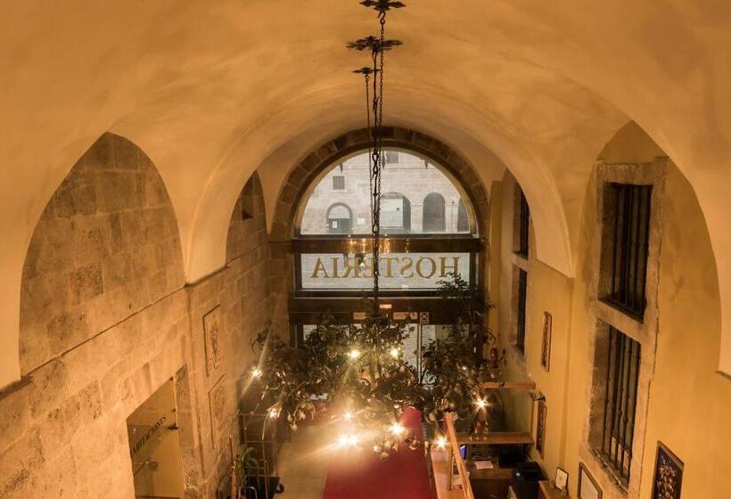 هتل Hostería Del Monasterio De San Millan