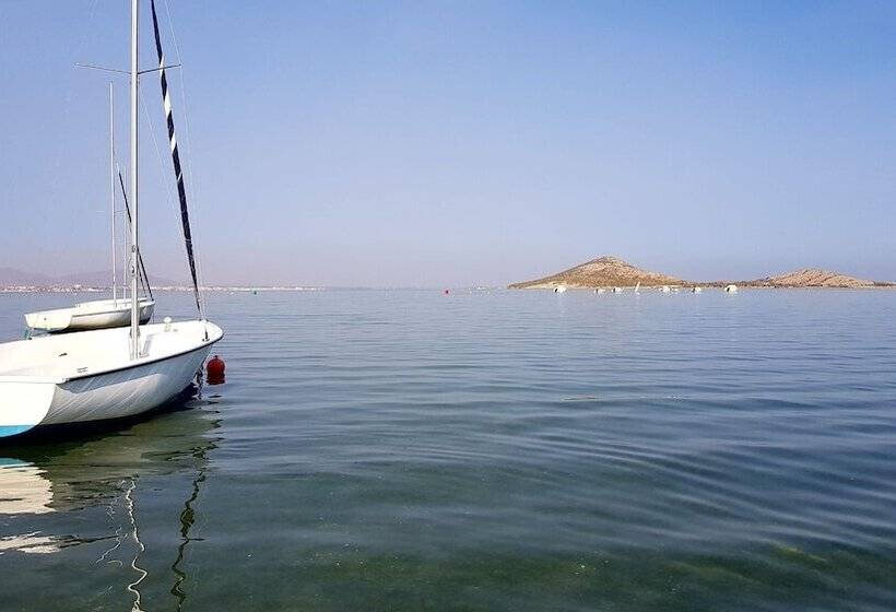 فندق Izán Cavanna