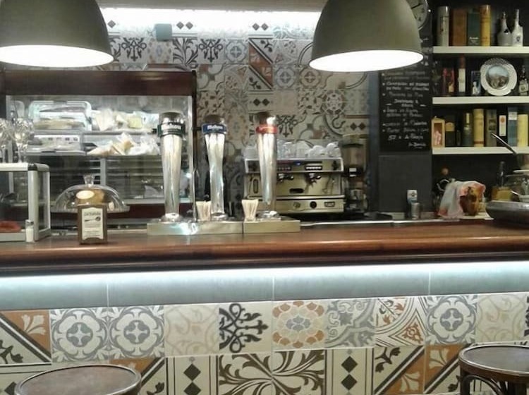 فندق Los Bartolos