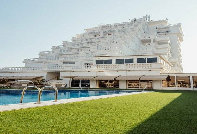 Отель Los Delfines