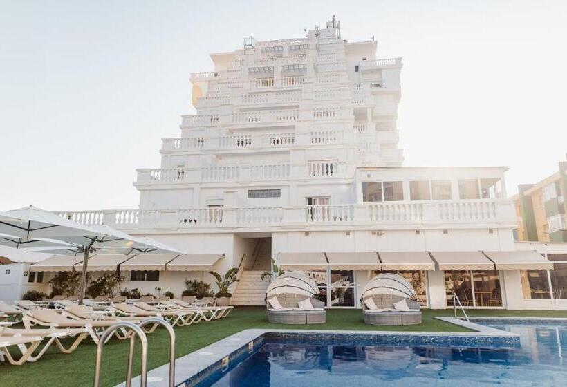 Отель Los Delfines