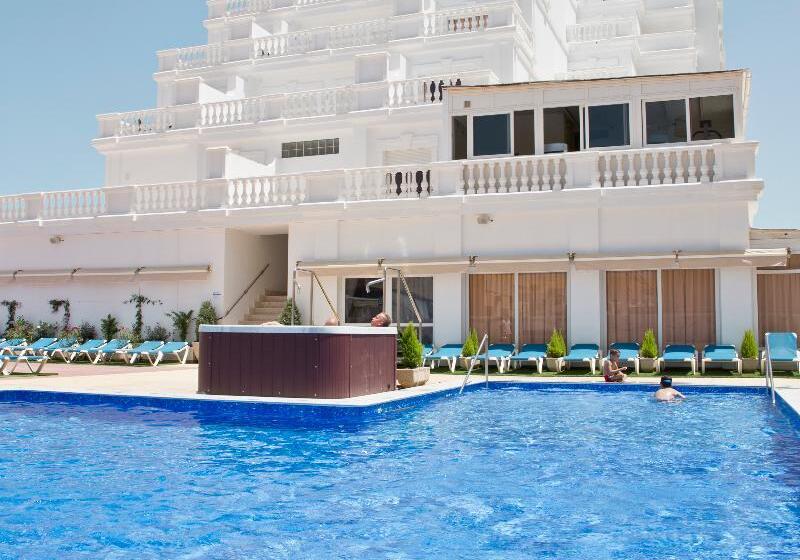 Отель Los Delfines