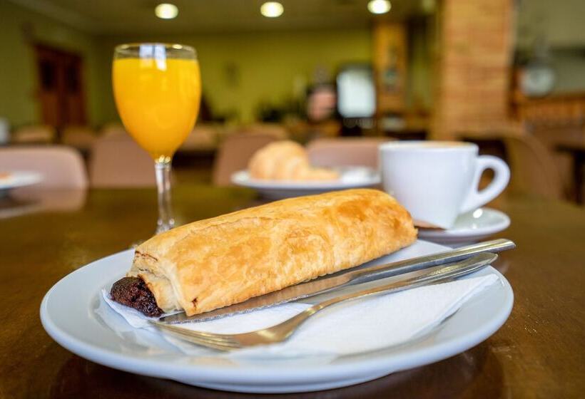 בית מלון כפרי Los Narejos