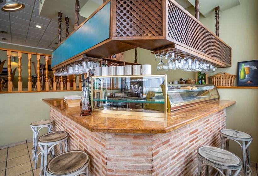 בית מלון כפרי Los Narejos