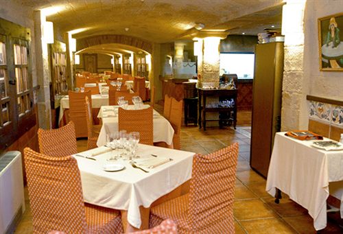 Отель Lur Gorri