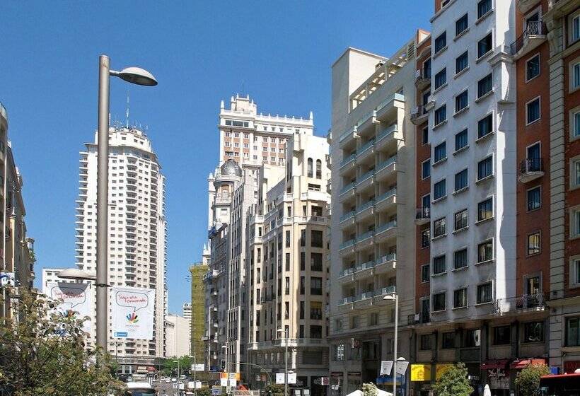 هتل Madrid Centro Affiliated By Meliá