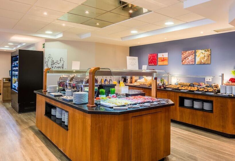 هتل Madrid Centro Affiliated By Meliá