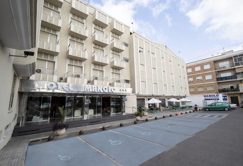 ホテル Manolo