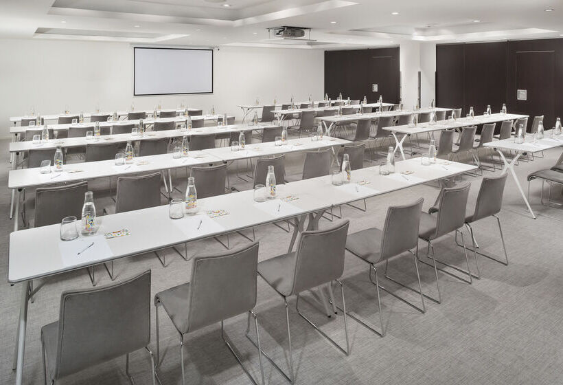 هتل Me Madrid Reina Victoria By Meliá