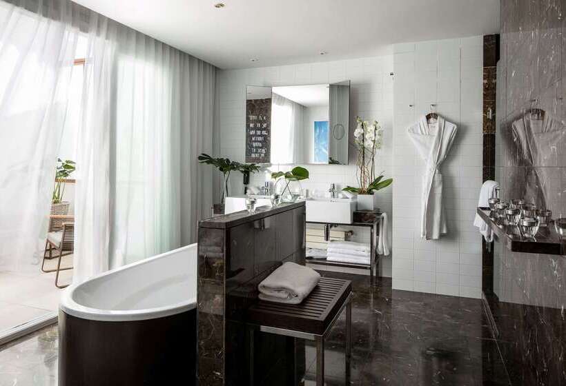 هتل Me Madrid Reina Victoria By Meliá