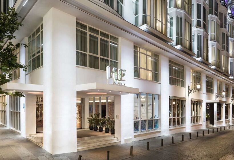 هتل Me Madrid Reina Victoria By Meliá