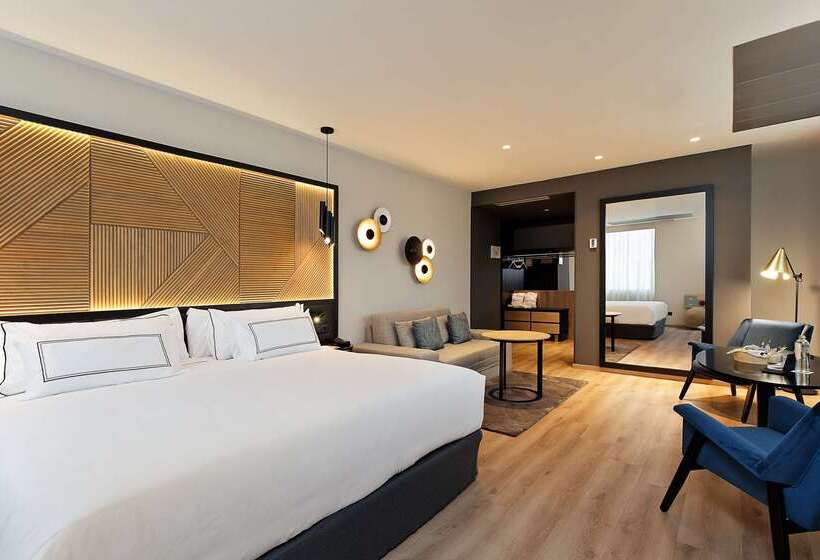 هتل Melia Avenida De America