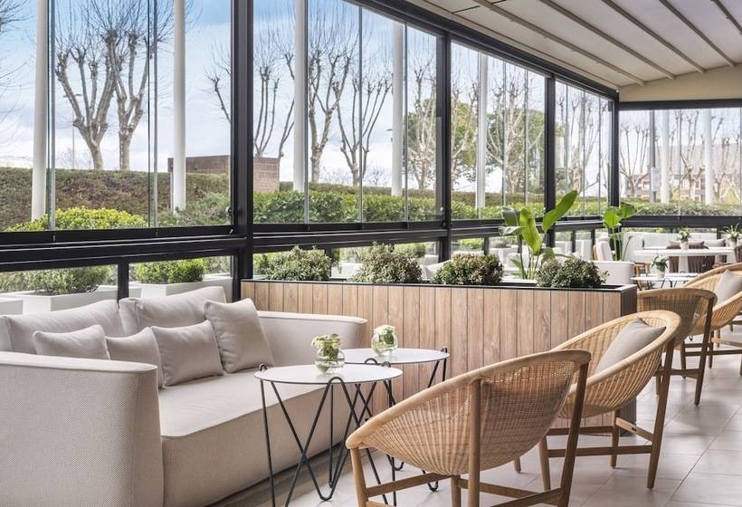 هتل Melia Avenida De America