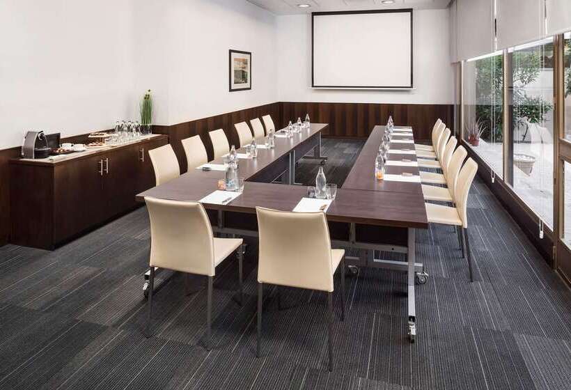 هتل Melia Barajas