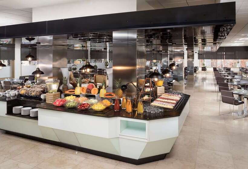 هتل Melia Barajas