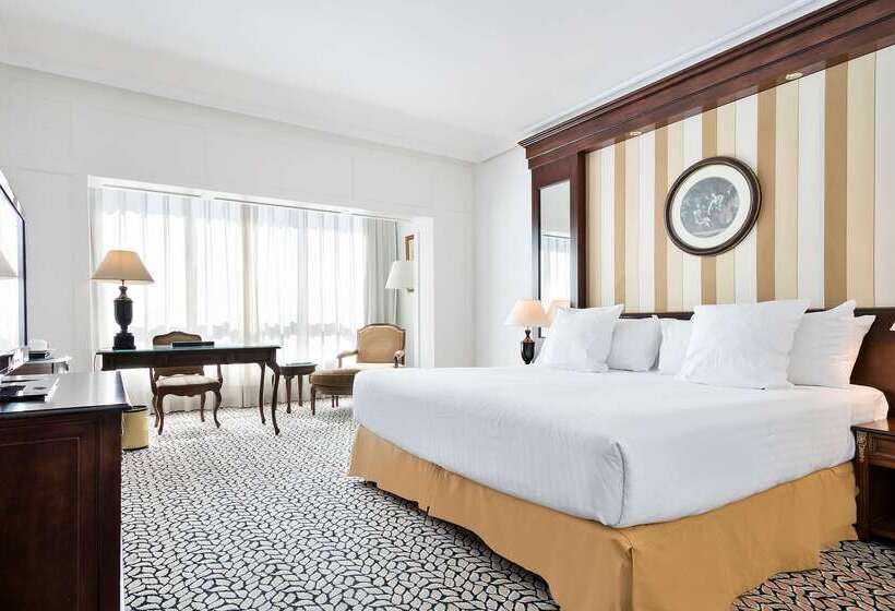 هتل Melia Barajas