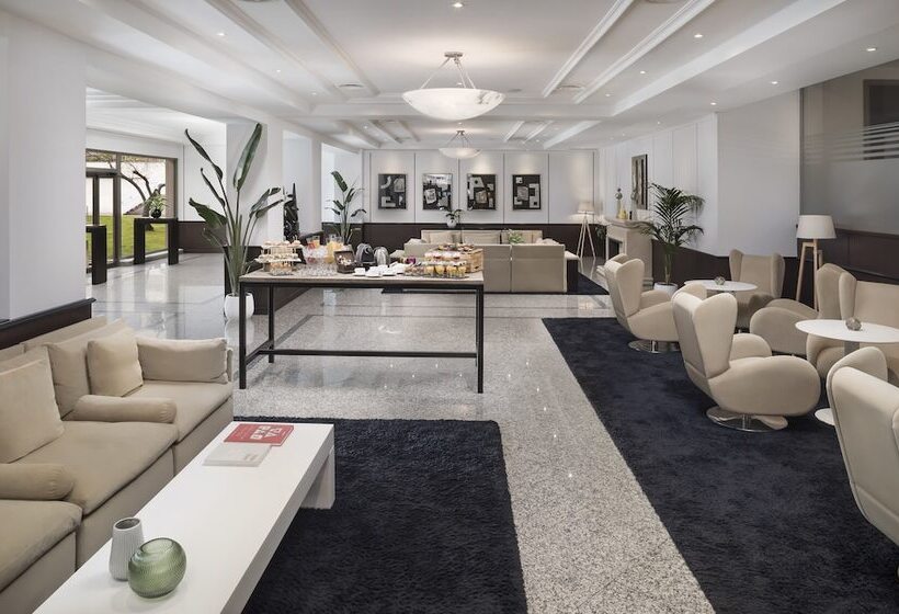 هتل Melia Barajas