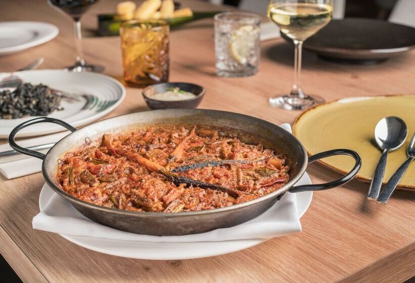 هتل Melia Barajas