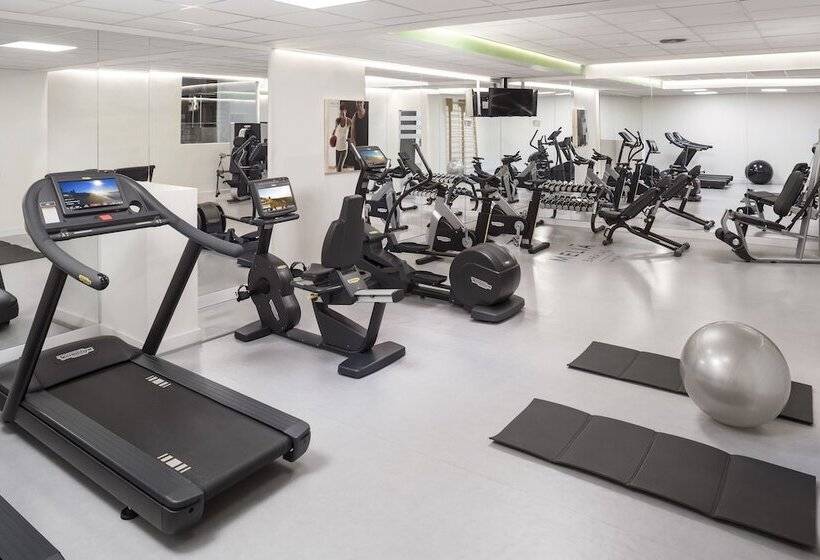 هتل Melia Barajas