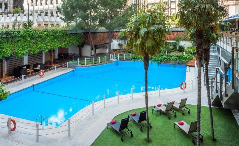 هتل Melia Castilla