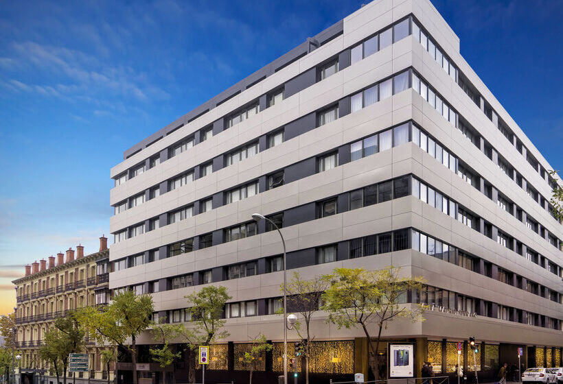 هتل Melia Madrid Serrano