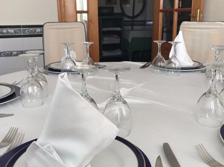 酒店 Mesón Del Moro