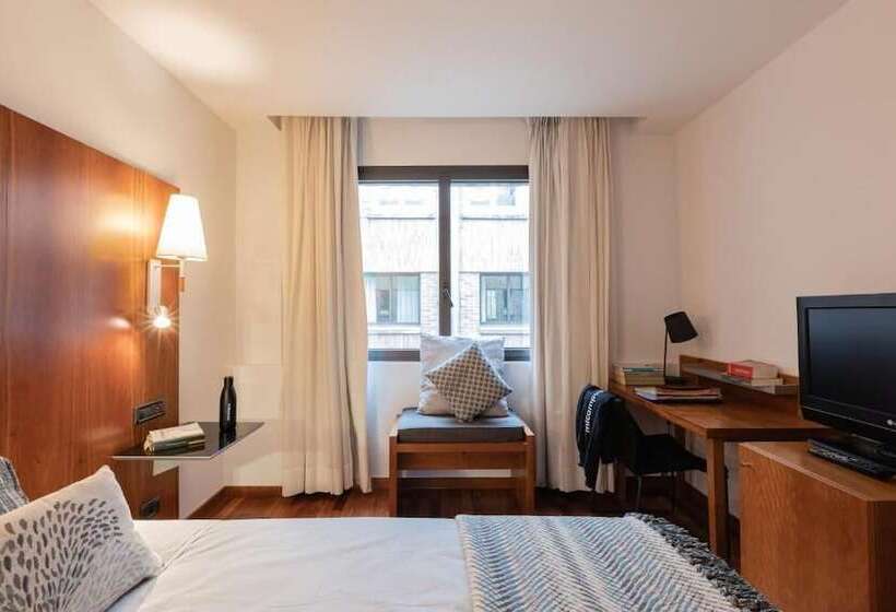 호텔 Micampus Pamplona