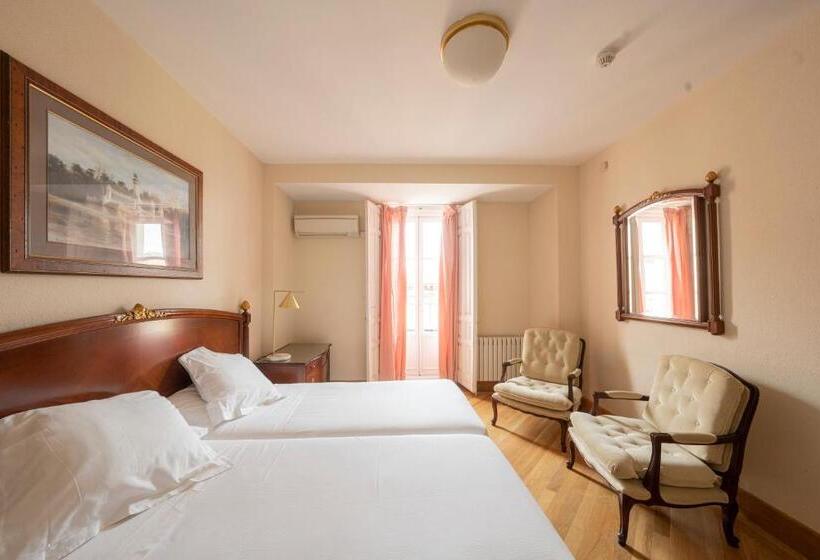 هتل Miranda & Suizo