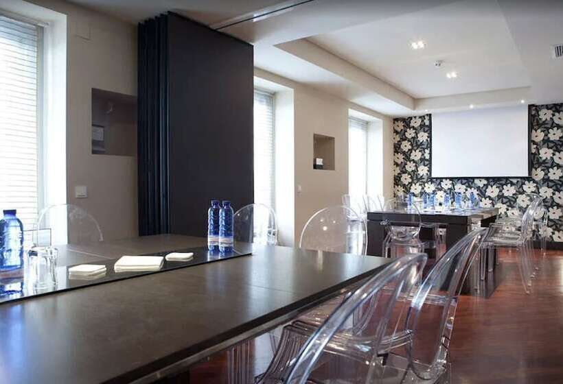 هتل Moderno Puerta Del Sol