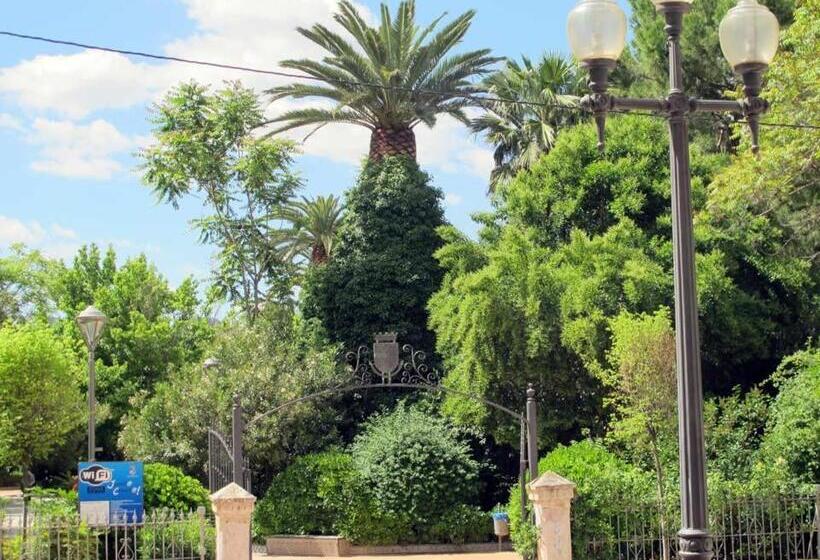 هتل Monreal Jumilla