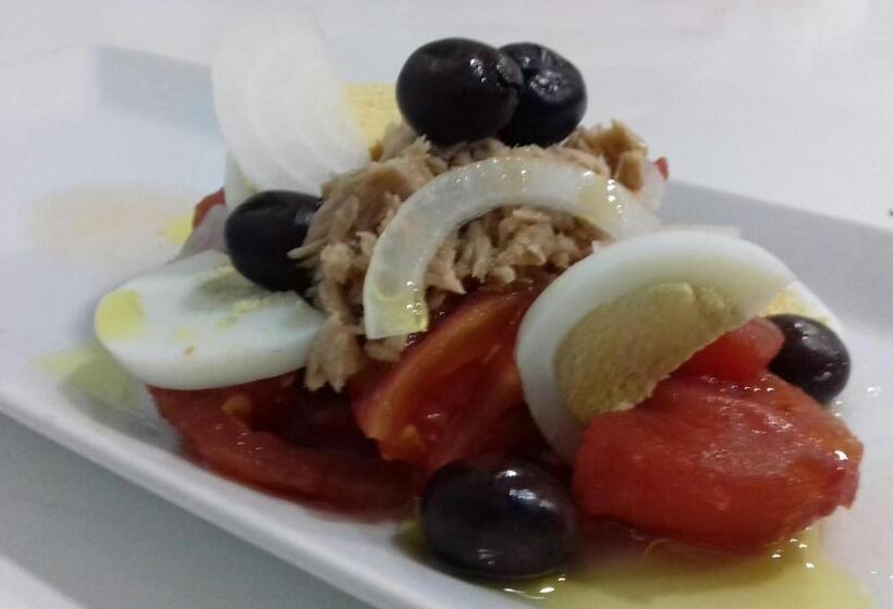 هتل Monreal Jumilla