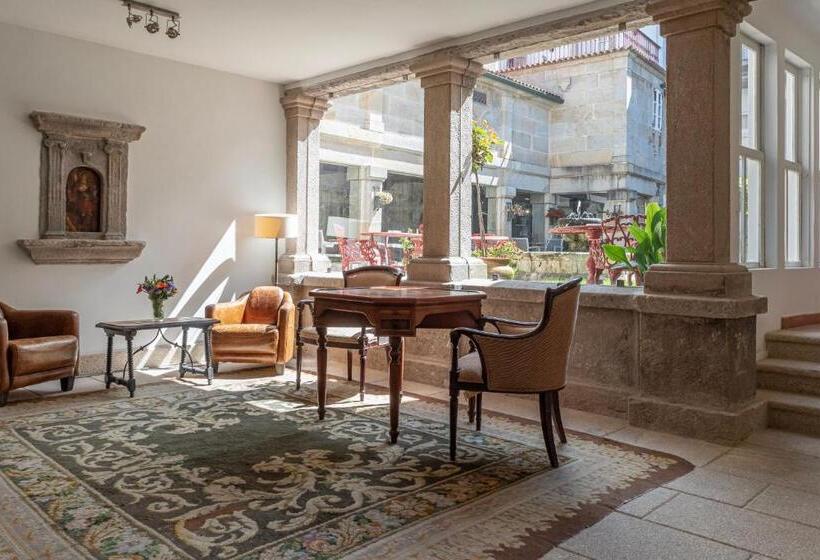 Отель Monumento Convento De San Benito