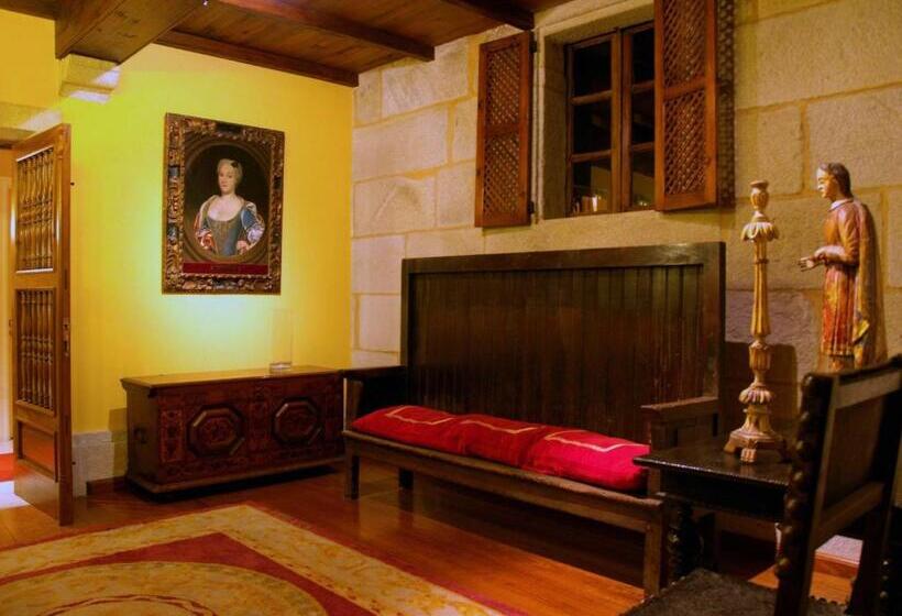 Отель Monumento Convento De San Benito