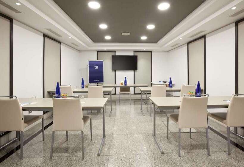 هتل NH Madrid Atocha