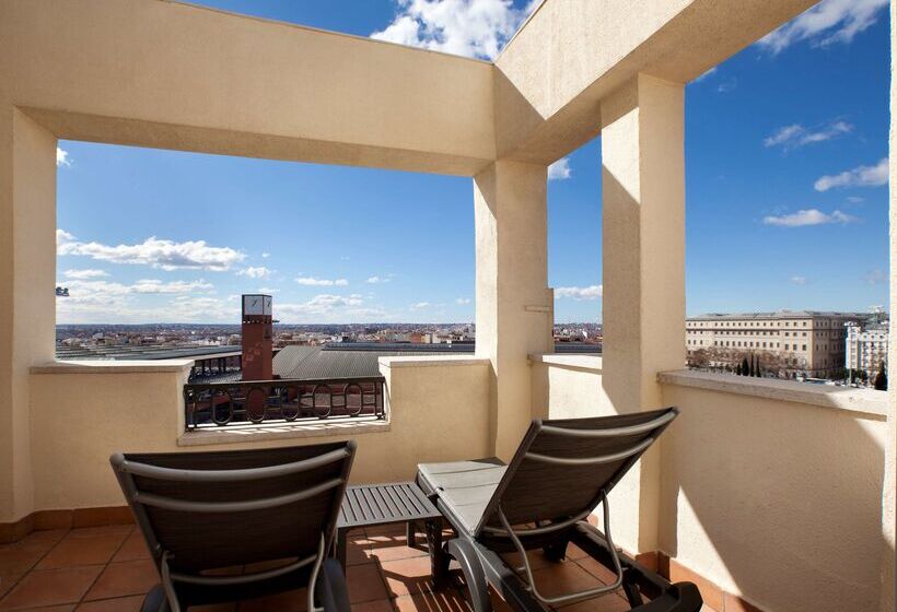 هتل NH Madrid Atocha