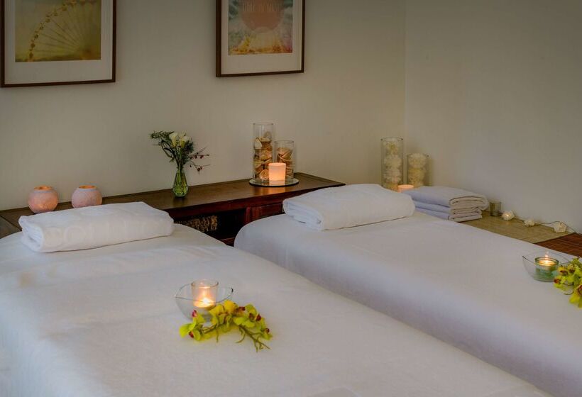 هتل NH Collection Madrid Colón