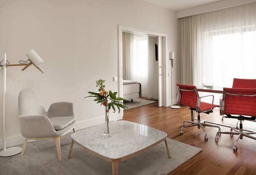 هتل NH Collection Madrid Colón