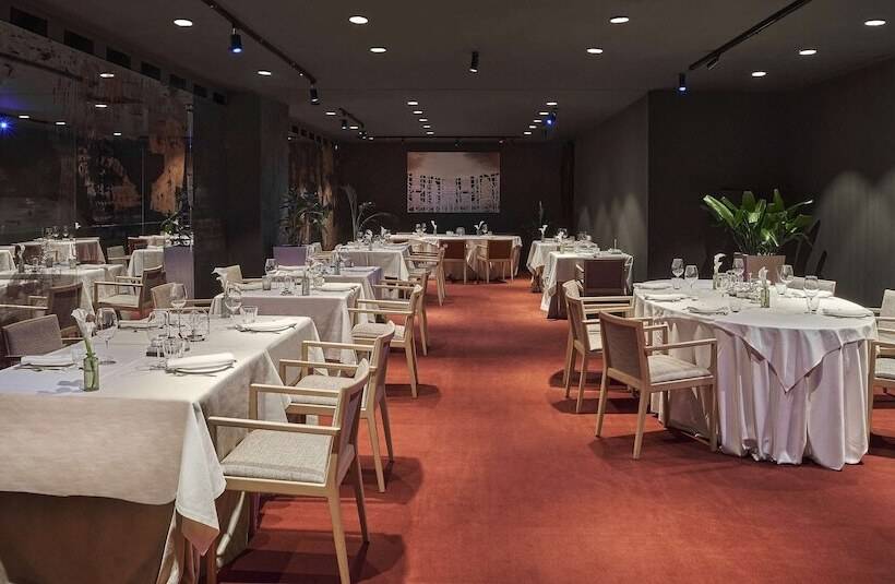 هتل NH Collection Madrid Eurobuilding