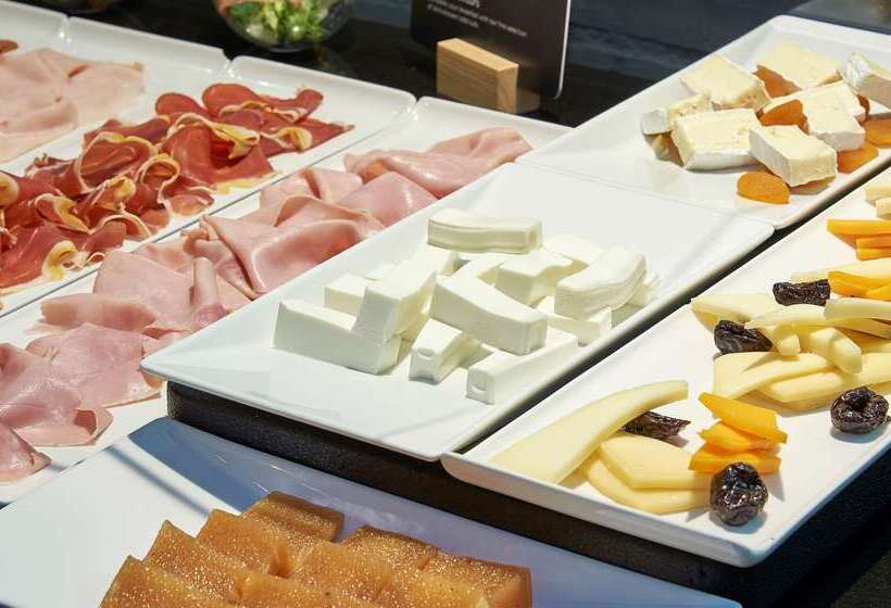 فندق NH Logroño Herencia Rioja