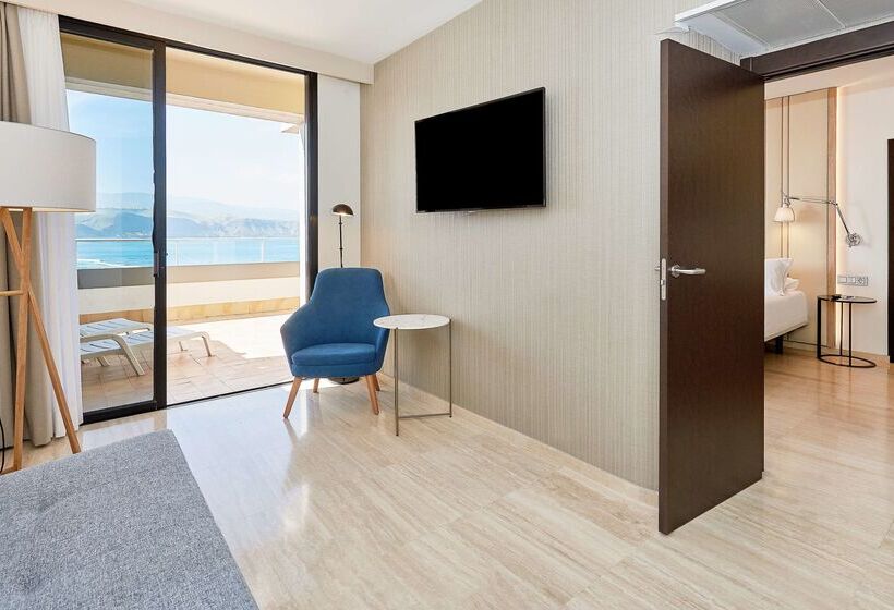 هتل NH Imperial Playa