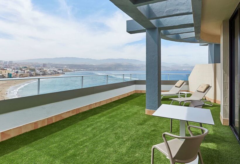 هتل NH Imperial Playa