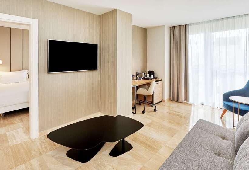 هتل NH Imperial Playa