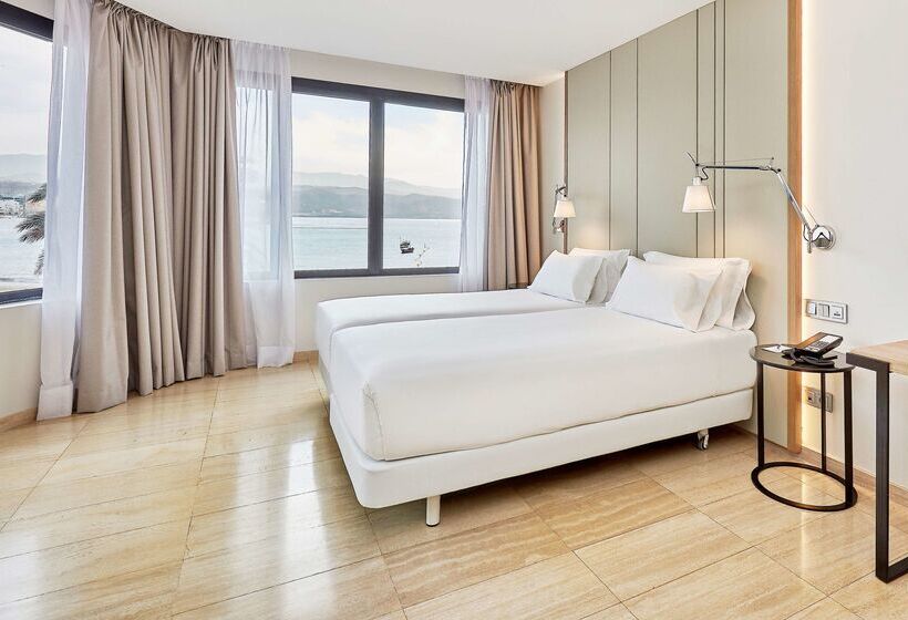 هتل NH Imperial Playa