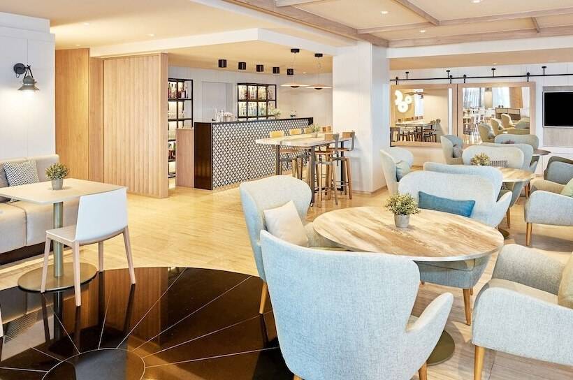 هتل NH Imperial Playa